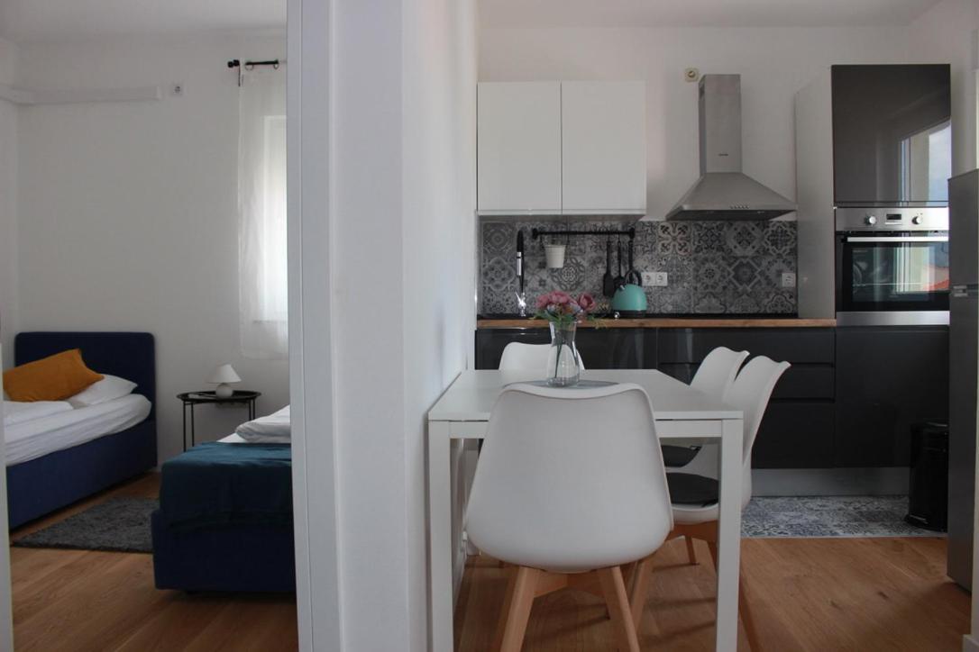 Apartments Luce Τρογκίρ Εξωτερικό φωτογραφία