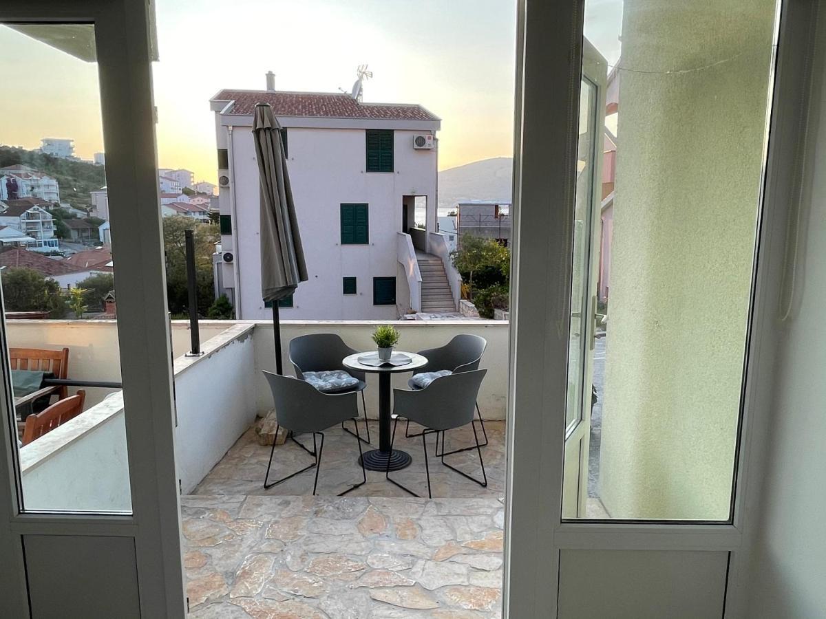 Apartments Luce Τρογκίρ Εξωτερικό φωτογραφία