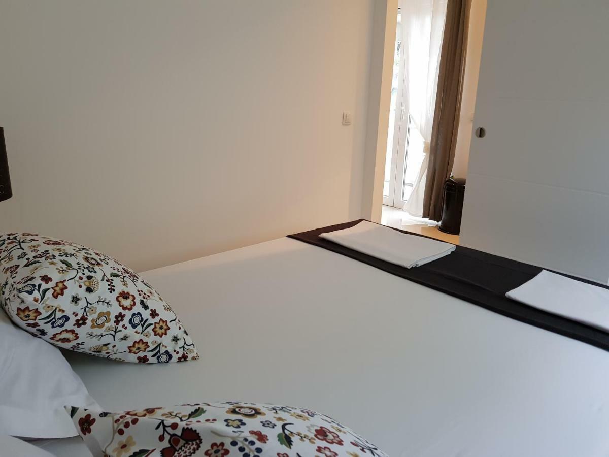 Apartments Luce Τρογκίρ Εξωτερικό φωτογραφία